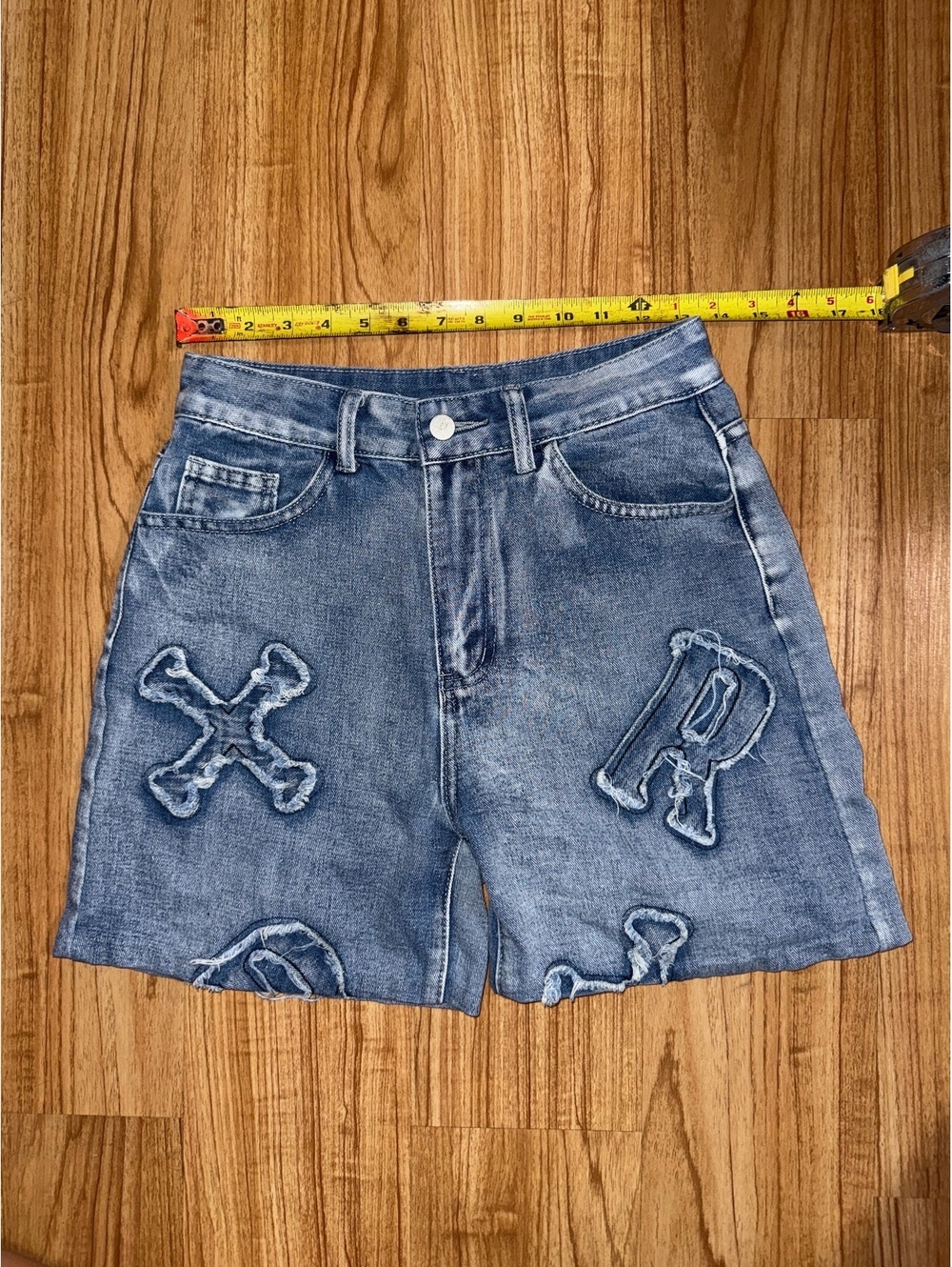 ROMWE Women's Denim Shorts with Frayed Letter Appliques Size Small